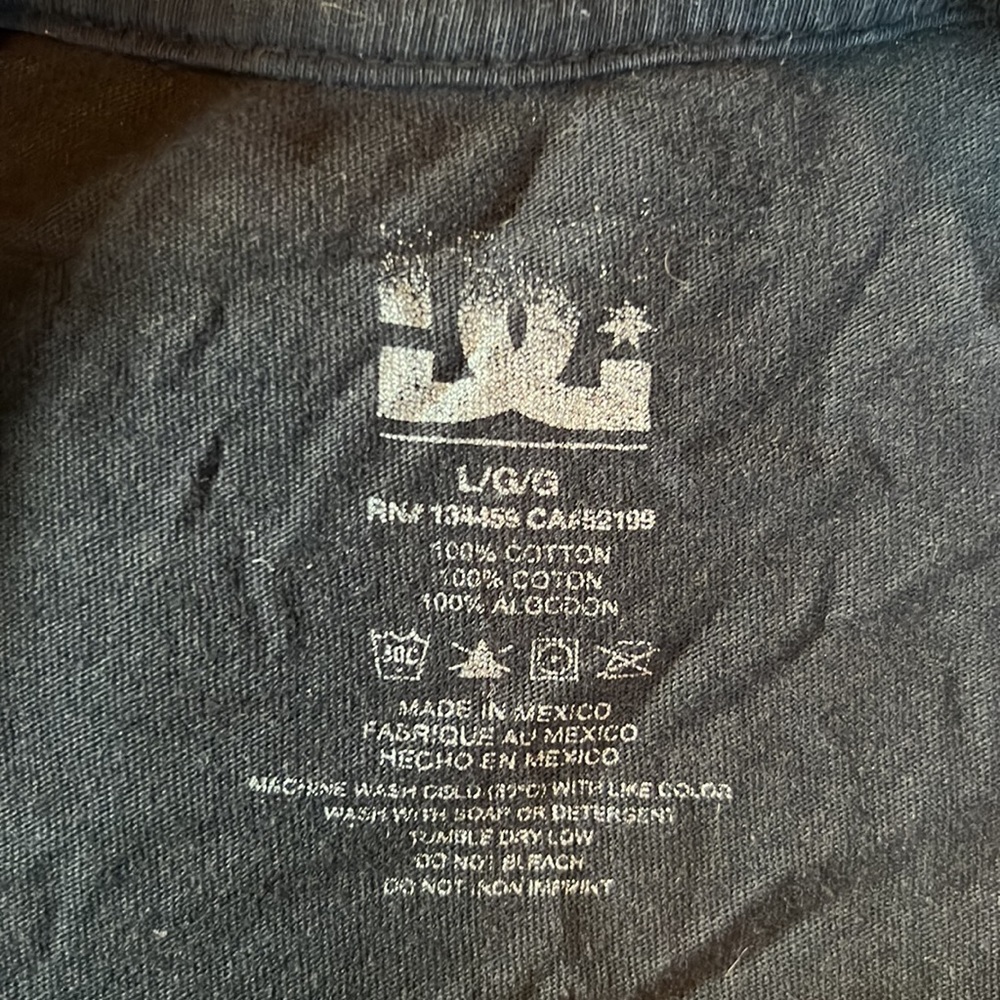 DC t-shirt - Picture 2 of 2